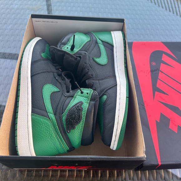 Jordan One Pine Green’s Size 9 M - Picture 1 of 5